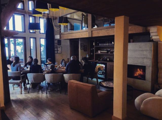 Sweet morning @wanderful___life 
#wanderfullife #lesarcs #coliving #community #share #travel #lifestyle #winter #chalet #mountains