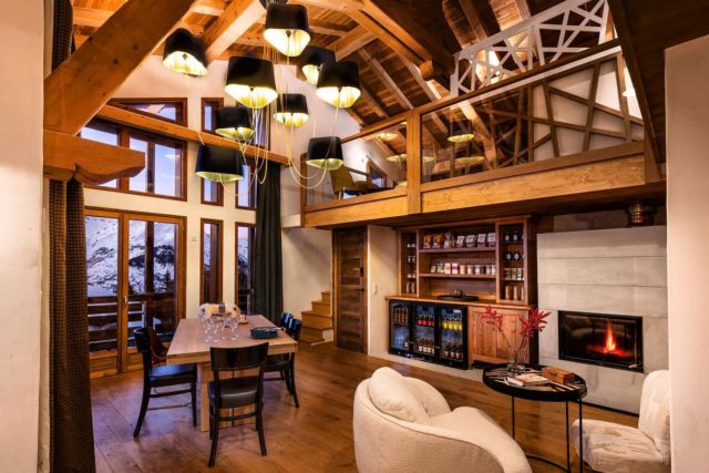Share your perfect holiday home 
#wanderfullife #lesarcs #coliving #community #workation #vacation #holidays #share #live #lifestyle #mountain